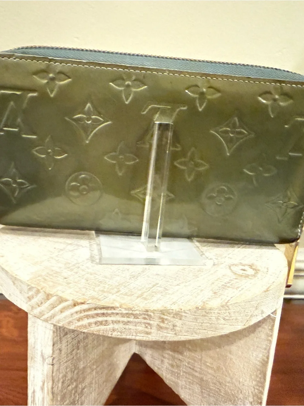 Authentic Louis Vuitton Vernis Patent Zip Wallet